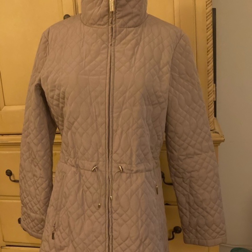 Ellen Tracy Quilted Jacket Size Medium